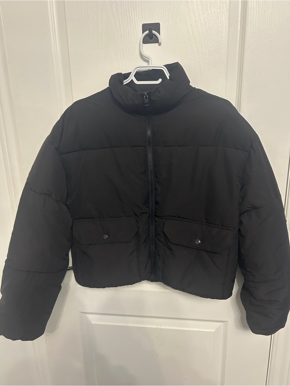 Love Tree - Short Black Puffer Jacket